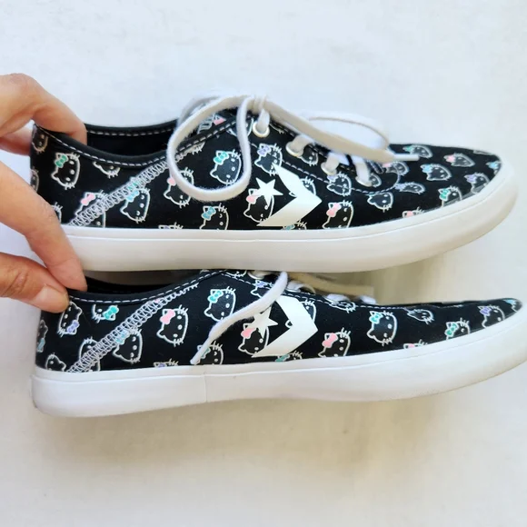 Converse Hello Kitty Print Collab Chuck Taylor Low Sneakers Black Cute Cat 7 - Picture 10 of 16